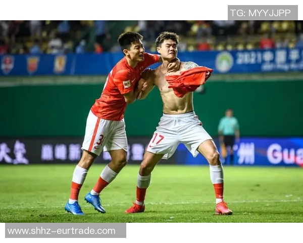 广州乒乓球队战术争议引发热议球迷与专家观点碰撞激烈 广州乒乓球队战术争议引发热议球迷与专家观点碰撞激烈