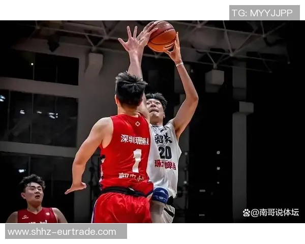 上海篮球队的力量变革引发热议探索新战术与年轻球员的崛起